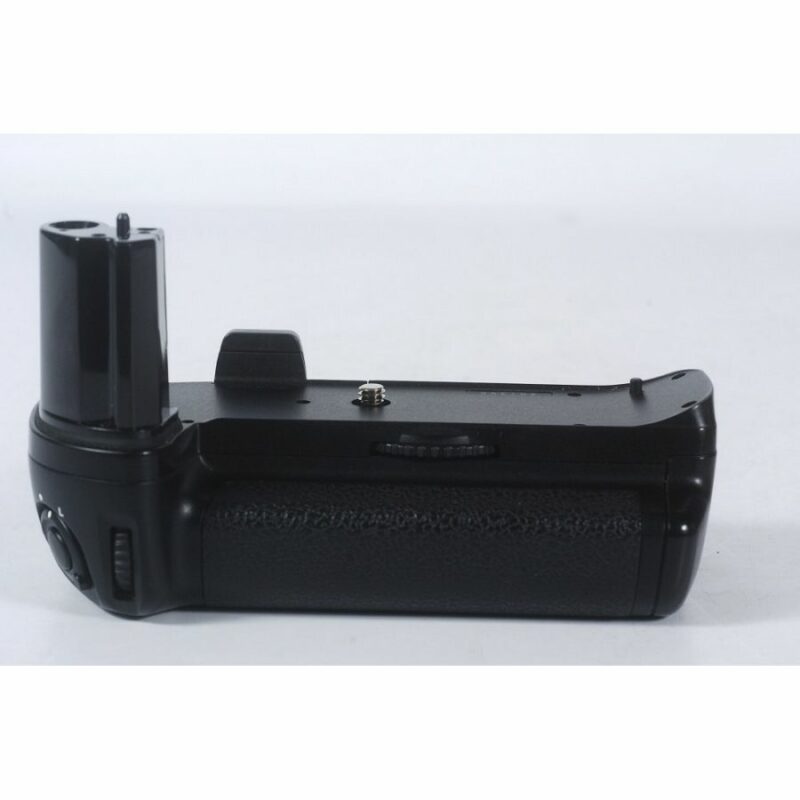 NIKON držač baterije MB-40 - Slika 2